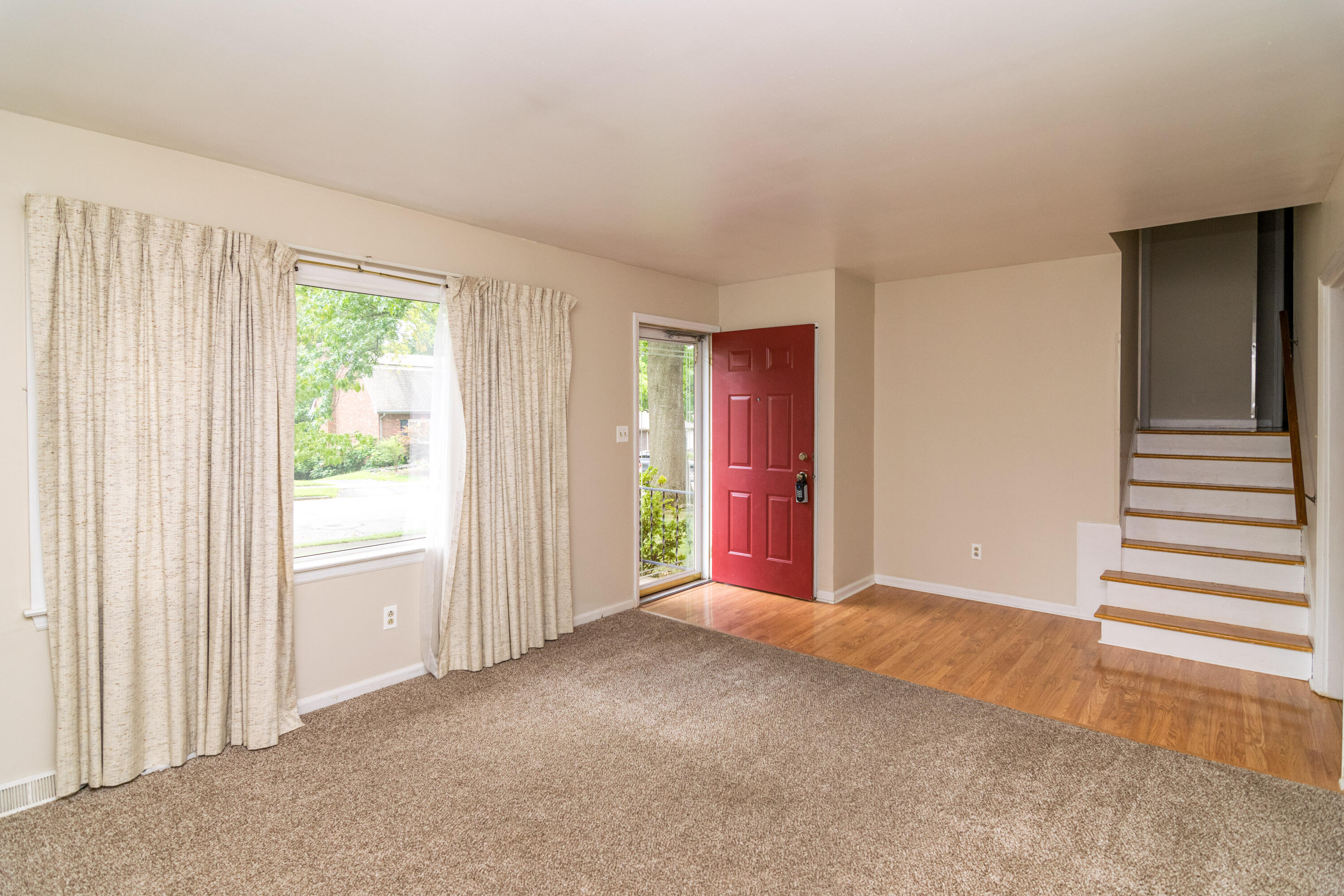 3325 High Hope Road Lexington, KY 40517 - Photo 12 of 43 3325HighHope-0024