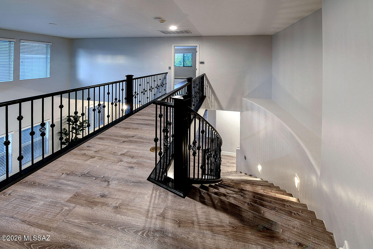 13464 North Piemonte Way Oro Valley, AZ 85755 - Photo 14 of 33 a view of entryway