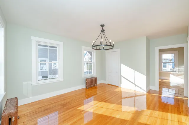 $629,000 | 9 School Street, Exeter, NH 03833