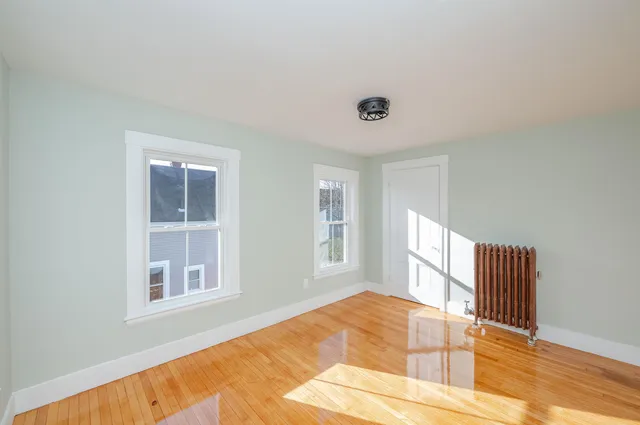 $629,000 | 9 School Street, Exeter, NH 03833