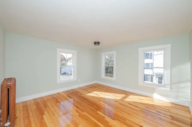 $629,000 | 9 School Street, Exeter, NH 03833