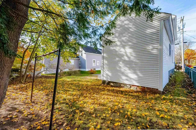 $629,000 | 9 School Street, Exeter, NH 03833