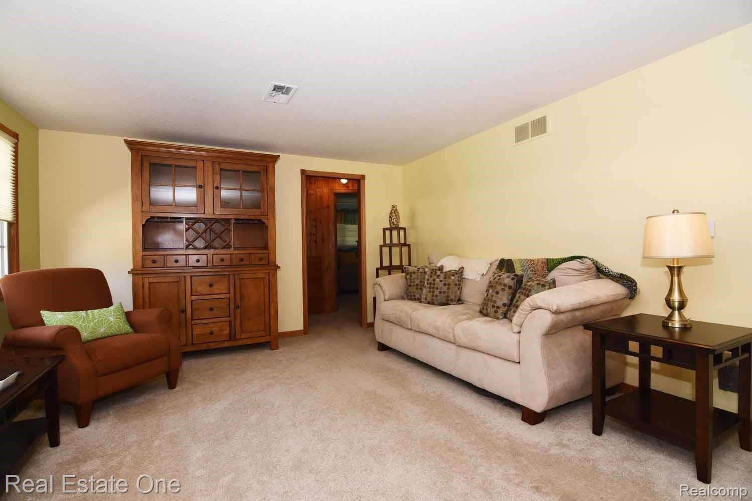 2528 Fox Road Lincoln, MI 48742 - Photo 18 of 30 DSC_0093.jpg