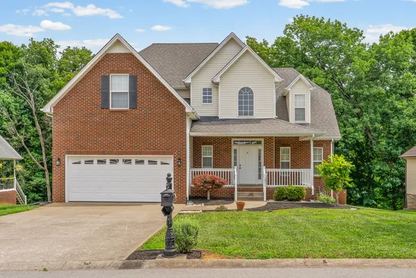 $365,000 | 1211 Viewmont Drive, Clarksville, TN 37040