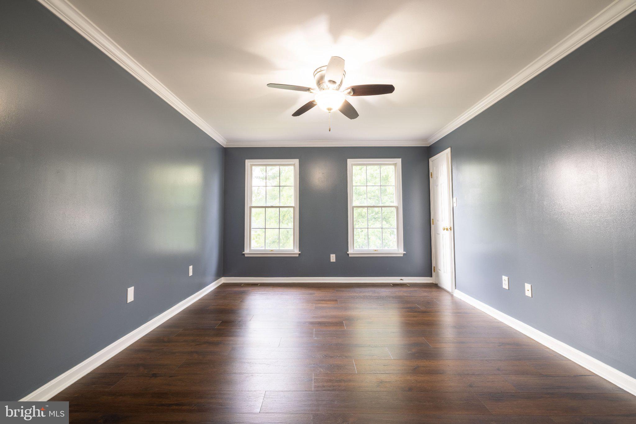 446 Old Farm Road Palmyra, PA 17078 - Photo 30 of 69 Spacious room with serene blue walls.