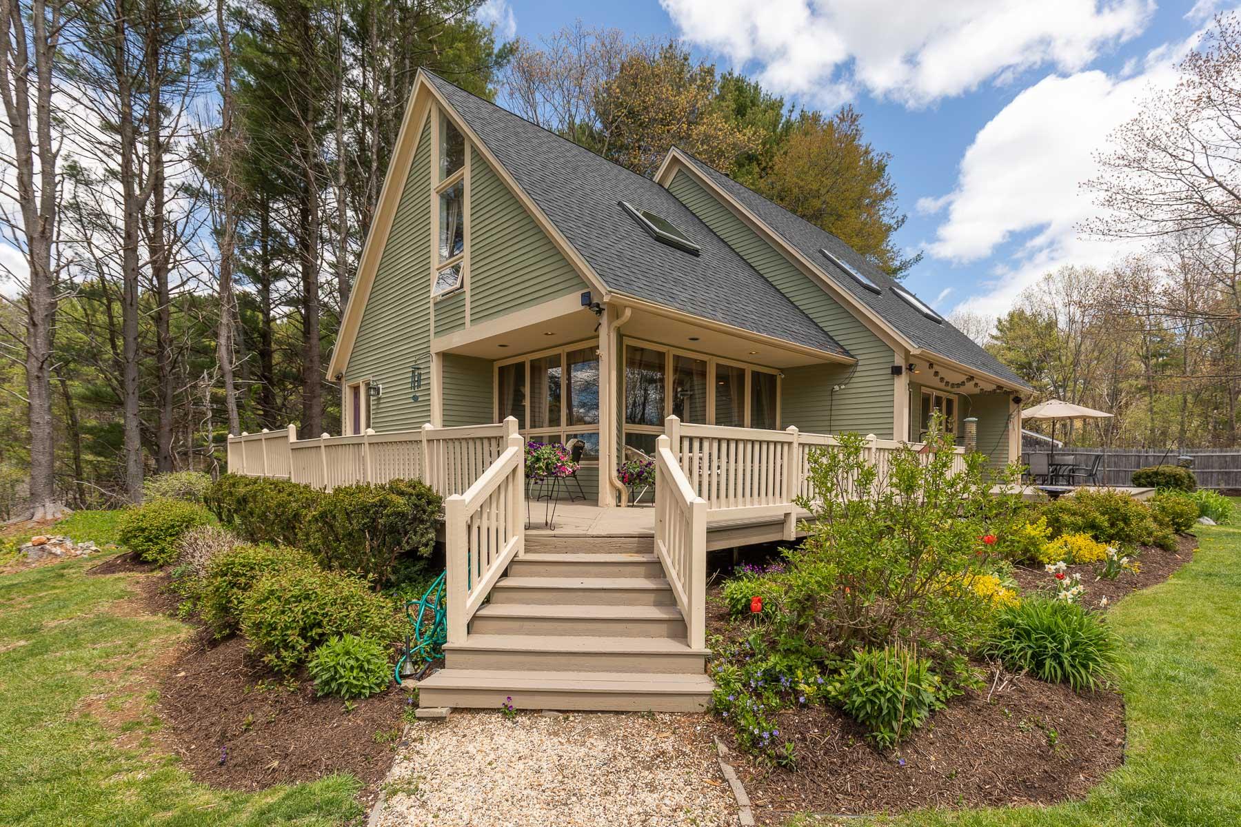 419 Haley Road, Unit B Kittery, ME 03905 - Photo 1 of 57 seacoast_rephotos-113-2