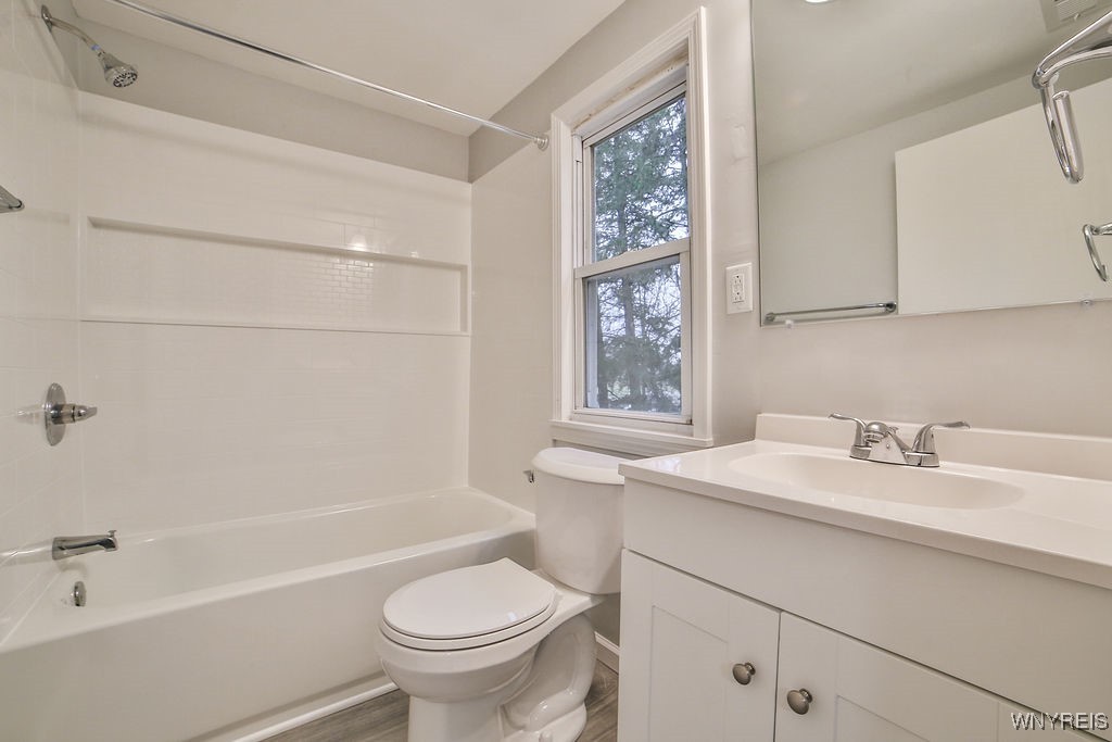 5963 Transit Road Lancaster, NY 14043 - Photo 40 of 49 New upper bathroom