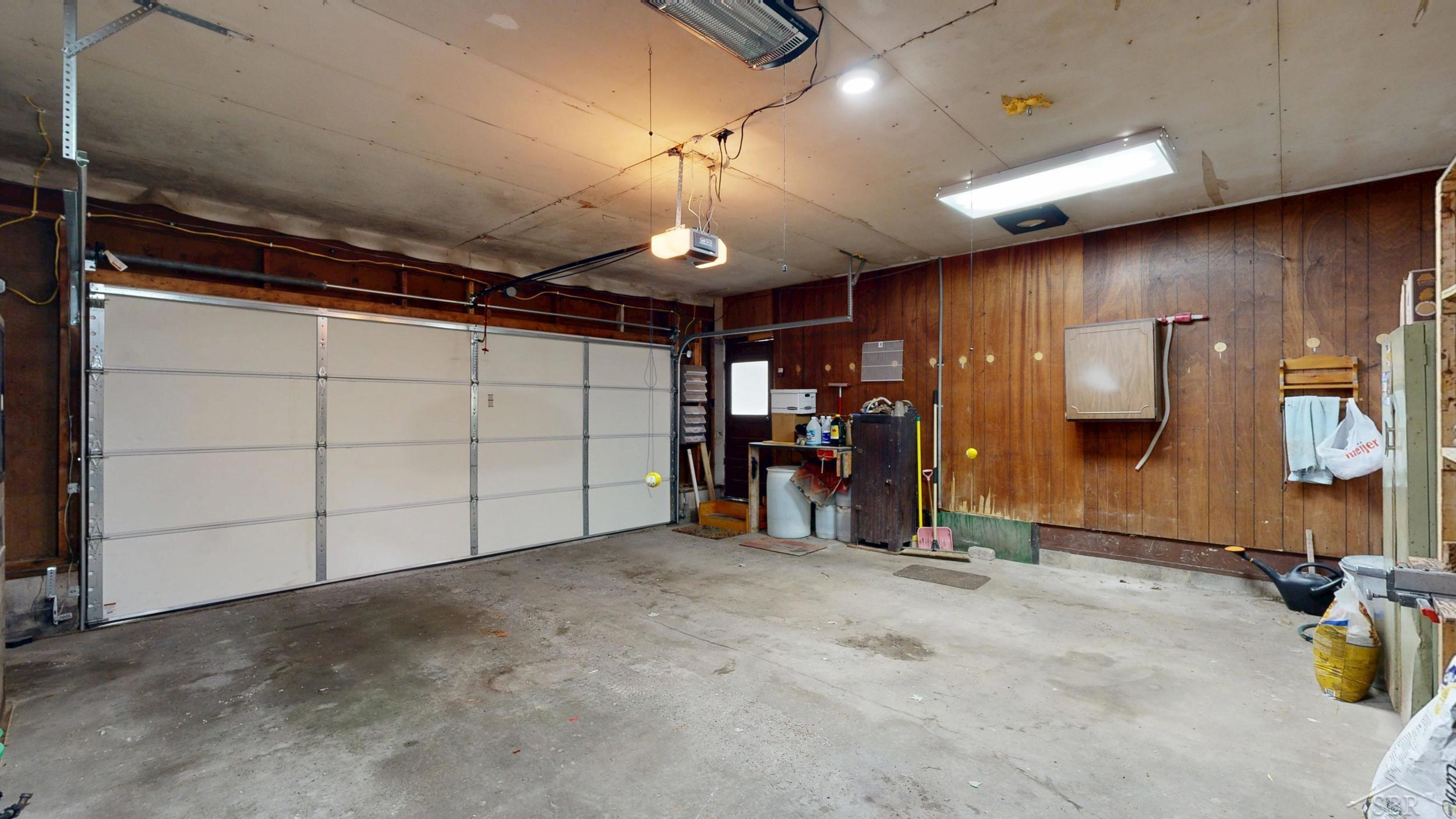 549 South 8 Mile Road Midland, MI 48640 - Photo 52 of 55 50213614-074d41fe-8fb3-447b-ae9d-c6dacad7b925.JPG