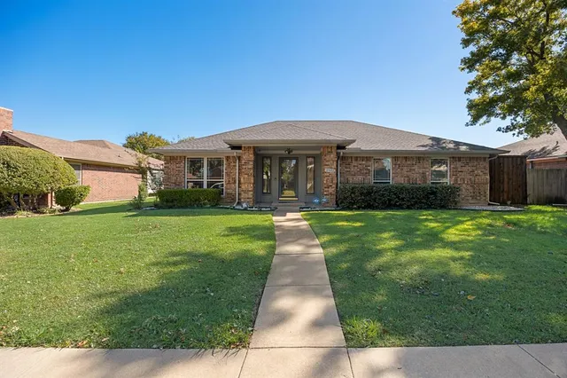 $2,300 | 2502 Kimberly Drive, Garland, TX 75040