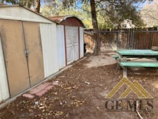 Undisclosed Address Ridgecrest, CA 93555 - Photo 29 of 30 a backyard of a house with lots of green space