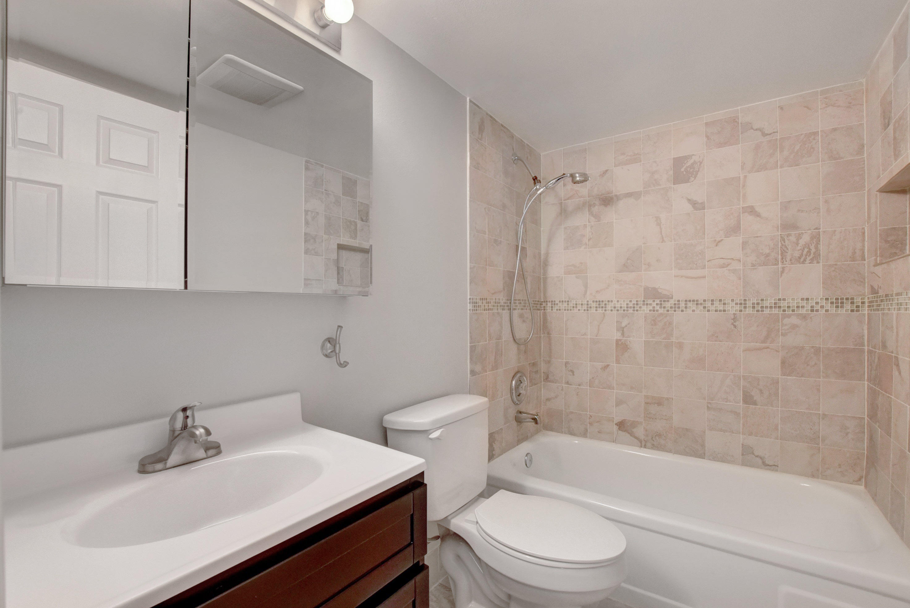 339 Fanshaw I Boca Raton, FL 33434 - Photo 14 of 28 DSC_9242_3_4_5_6