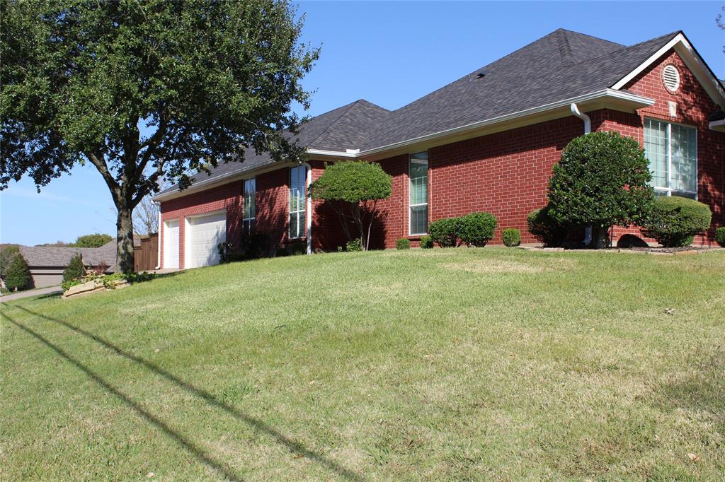 2131 Deer Run Denison, TX 75020 - Photo 4 of 35
