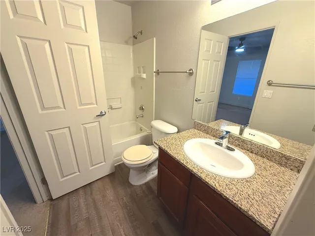 $1,025 | 6800 East Lake Mead Boulevard, Unit 1015, Las Vegas, NV 89156