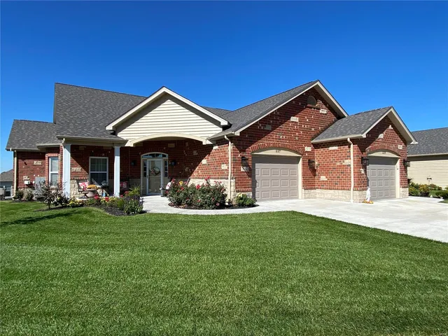 $580,000 | 233 Santa Elena Drive, Wentzville, MO 63385