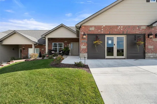 $580,000 | 233 Santa Elena Drive, Wentzville, MO 63385