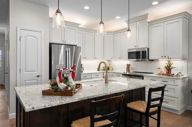 $580,000 | 233 Santa Elena Drive, Wentzville, MO 63385