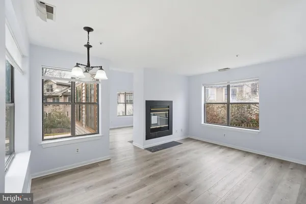 $1,750 | 13405 Shady Knoll Drive, Unit 109, Silver Spring, MD 20904