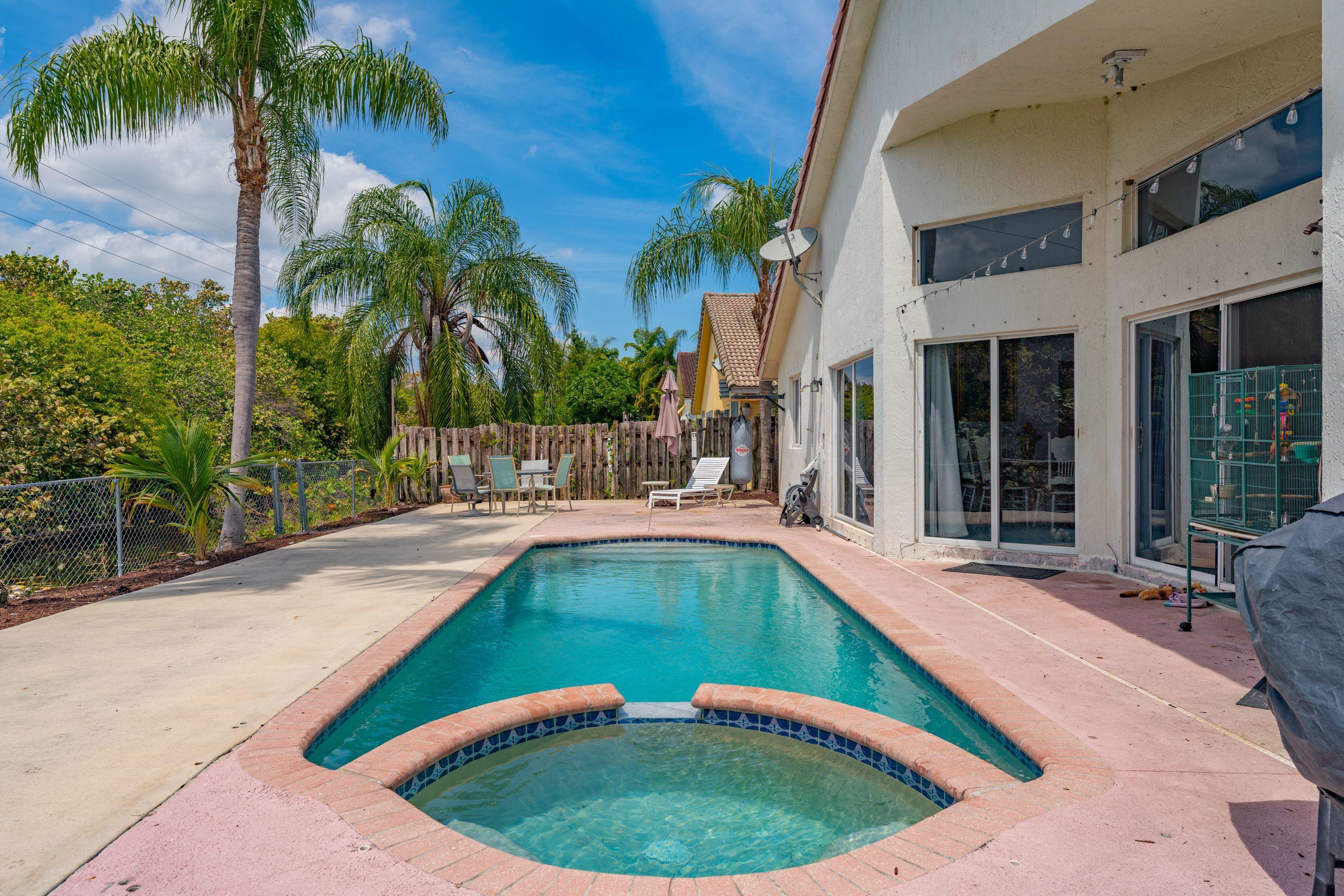 7781 Texas Trail Boca Raton, FL 33487 - Photo 38 of 43 pool 2
