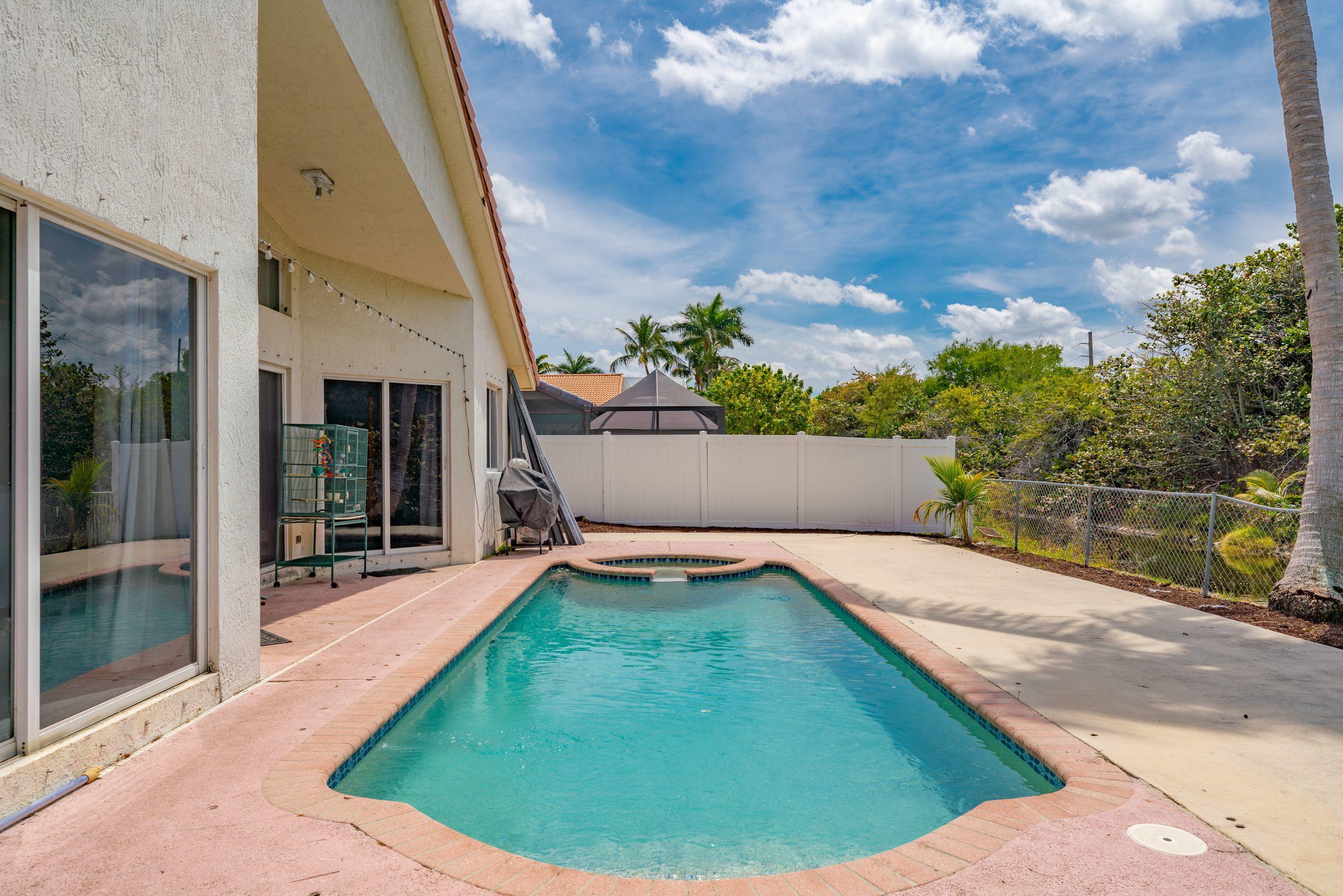 7781 Texas Trail Boca Raton, FL 33487 - Photo 41 of 43 pool 5