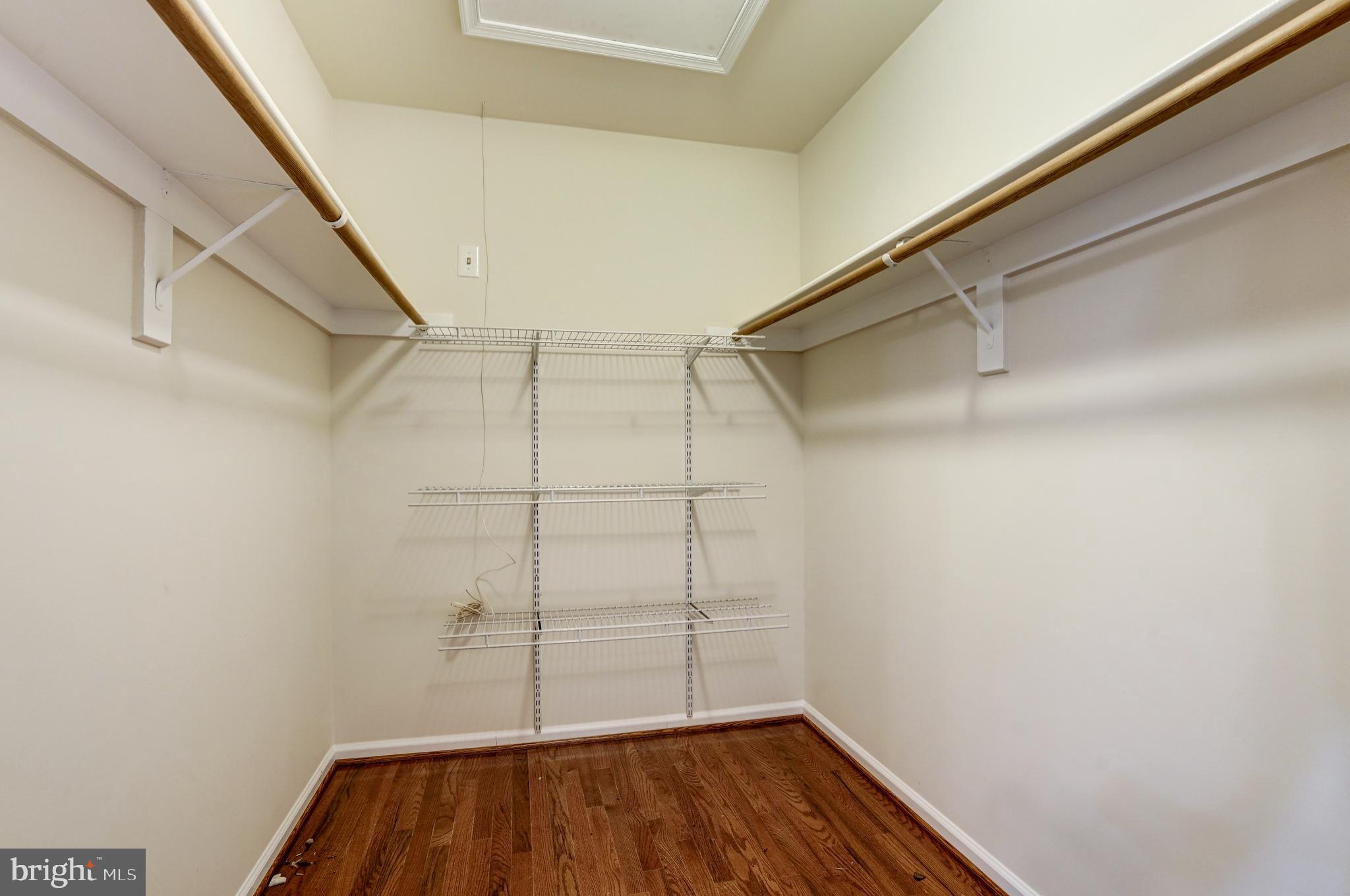 3827 Inverness Road Fairfax, VA 22033 - Photo 21 of 35