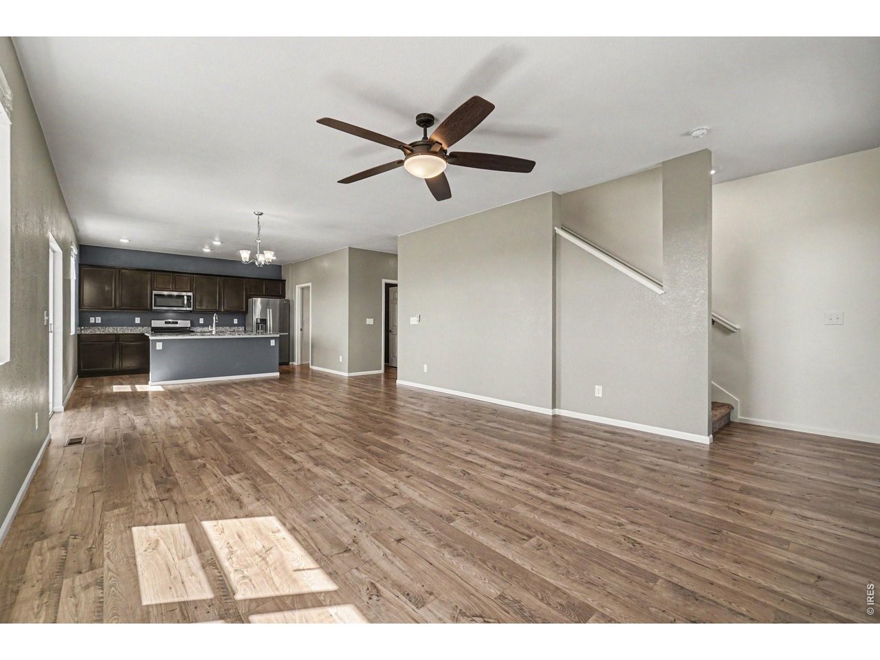 1378 Sun River Road Berthoud, CO 80513 - Photo 6 of 33 Great Room