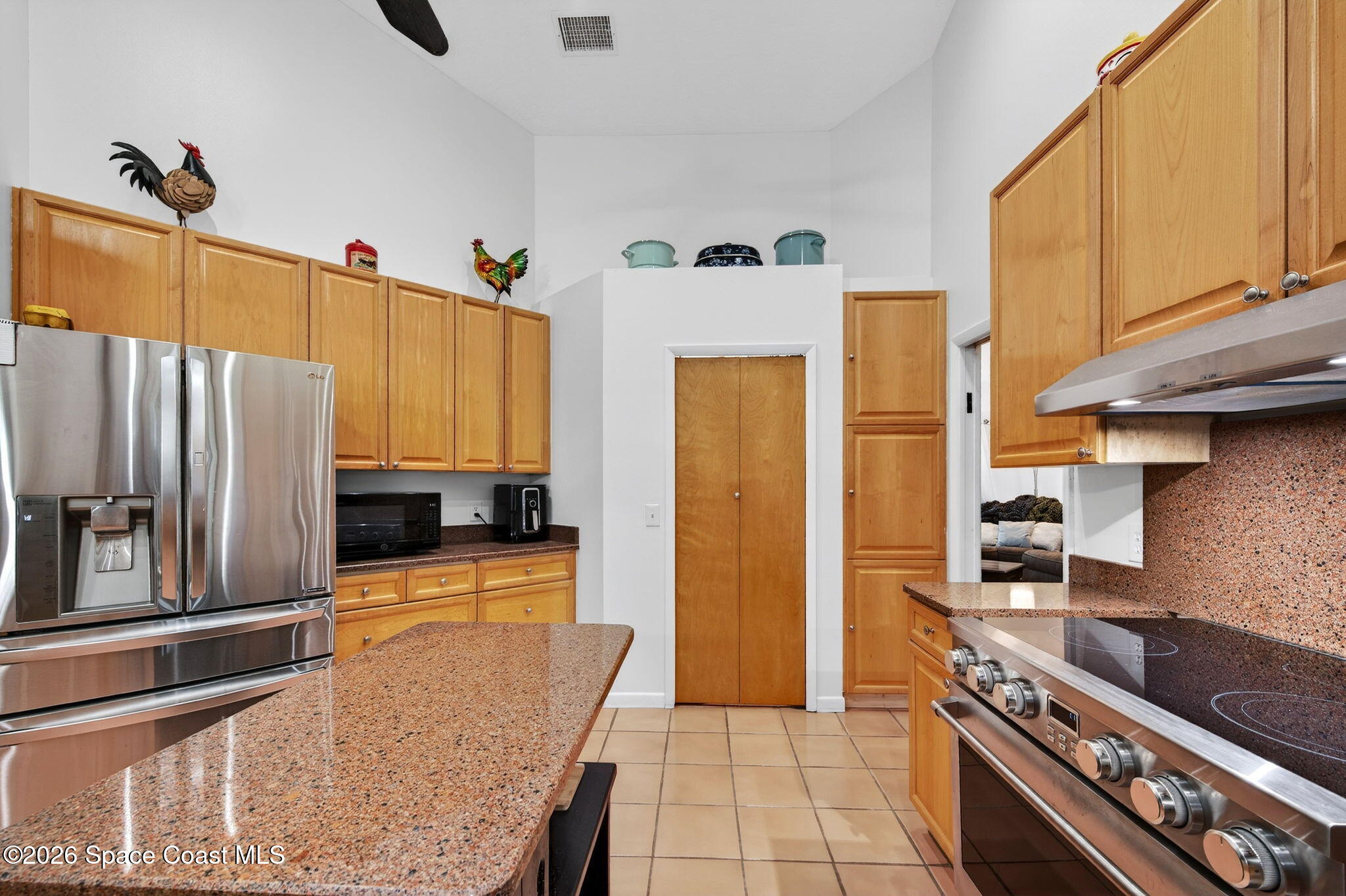 239 Deer Run Road Palm Bay, FL 32909 - Photo 6 of 46 Kitchen