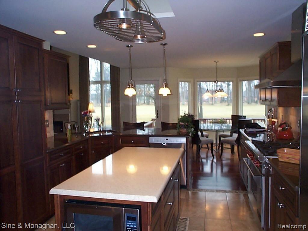 1903 Pug Road St. Clair, MI 48079 - Photo 27 of 40 28 Kitchen 1903 Pug Rd.
