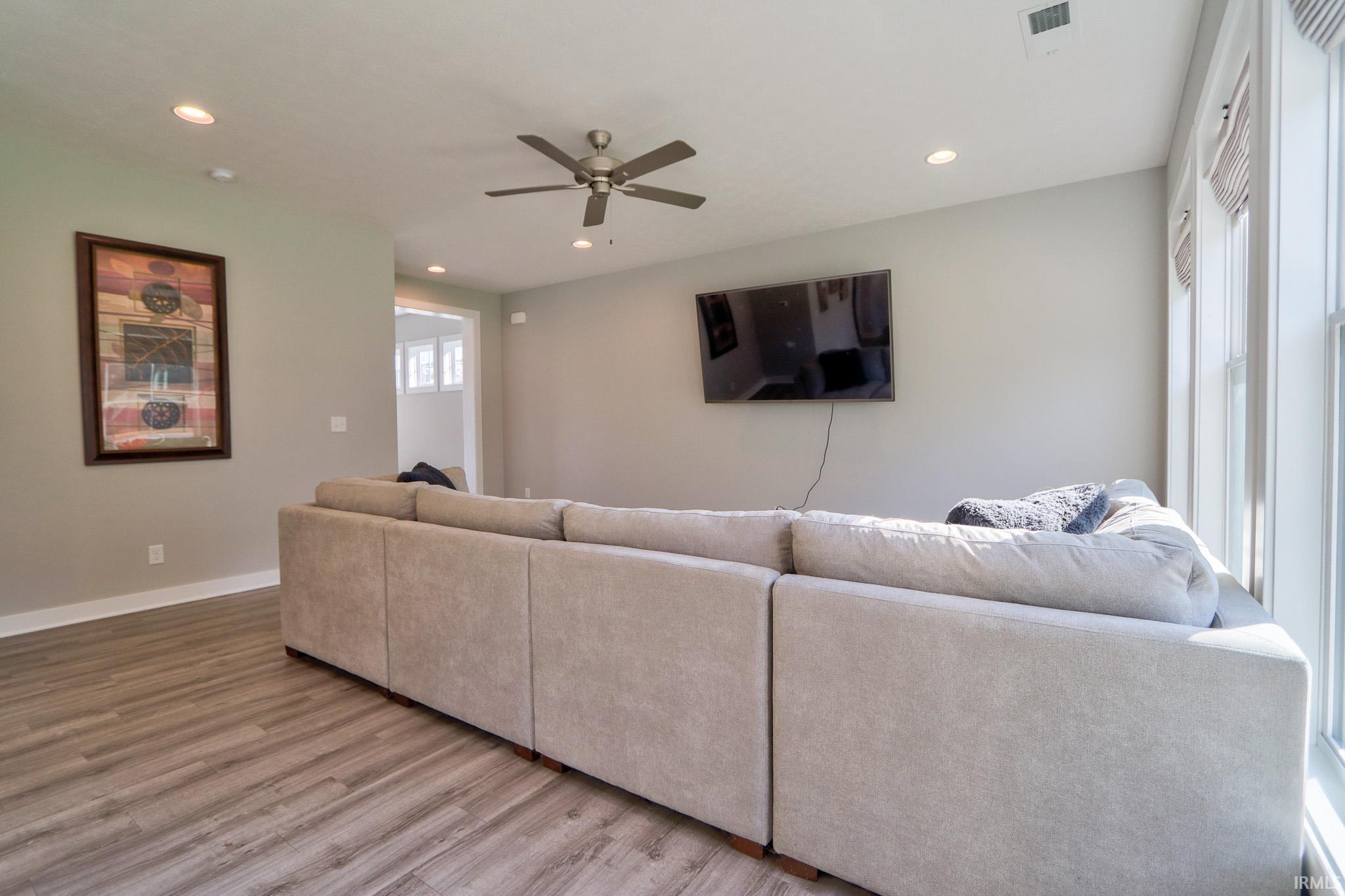 9954 Monte Way Newburgh, IN 47630 - Photo 6 of 36