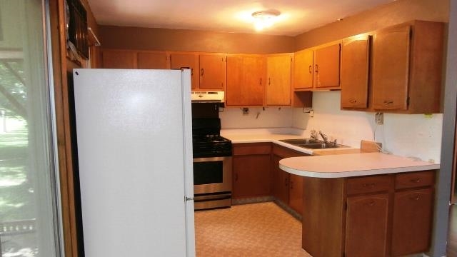 3358 Zion Oaks Road Pekin, IL 61554 - Photo 12 of 23 Gallery Image 12