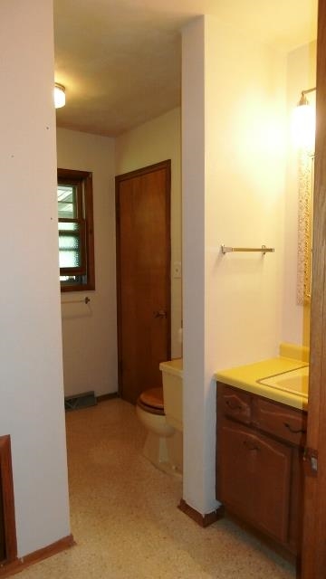 3358 Zion Oaks Road Pekin, IL 61554 - Photo 17 of 23 Gallery Image 17