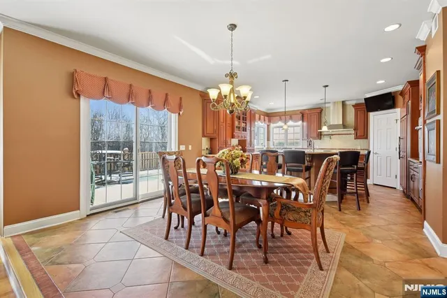 $1,475,000 | 108 Hamilton Trail, Totowa, NJ 07512