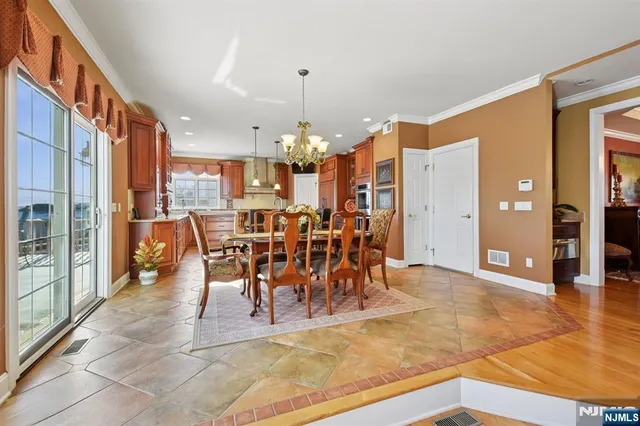 $1,475,000 | 108 Hamilton Trail, Totowa, NJ 07512