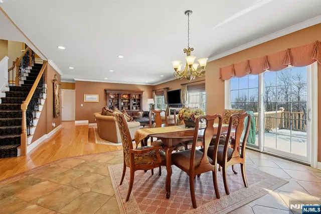 $1,475,000 | 108 Hamilton Trail, Totowa, NJ 07512