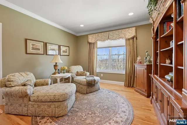 $1,475,000 | 108 Hamilton Trail, Totowa, NJ 07512