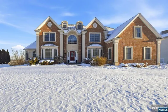 $1,475,000 | 108 Hamilton Trail, Totowa, NJ 07512