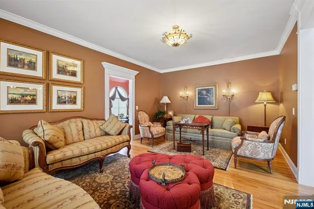 $1,475,000 | 108 Hamilton Trail, Totowa, NJ 07512