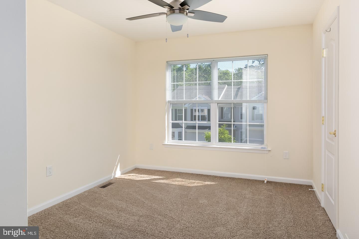 104 Castleton Road Delran, NJ 08075 - Photo 21 of 30 2nd bedroom