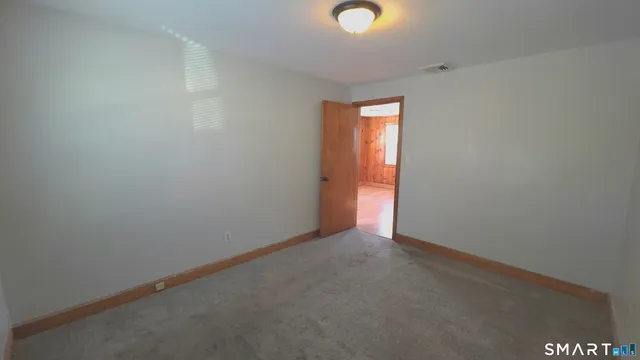 $2,100 | 32 Post Street, Waterbury, CT 06706