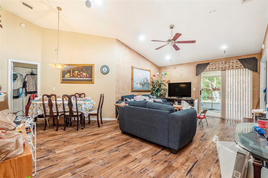 1247 Ocean Reef Road Wesley Chapel, FL 33544 - Photo 8 of 26 Gallery Image 8