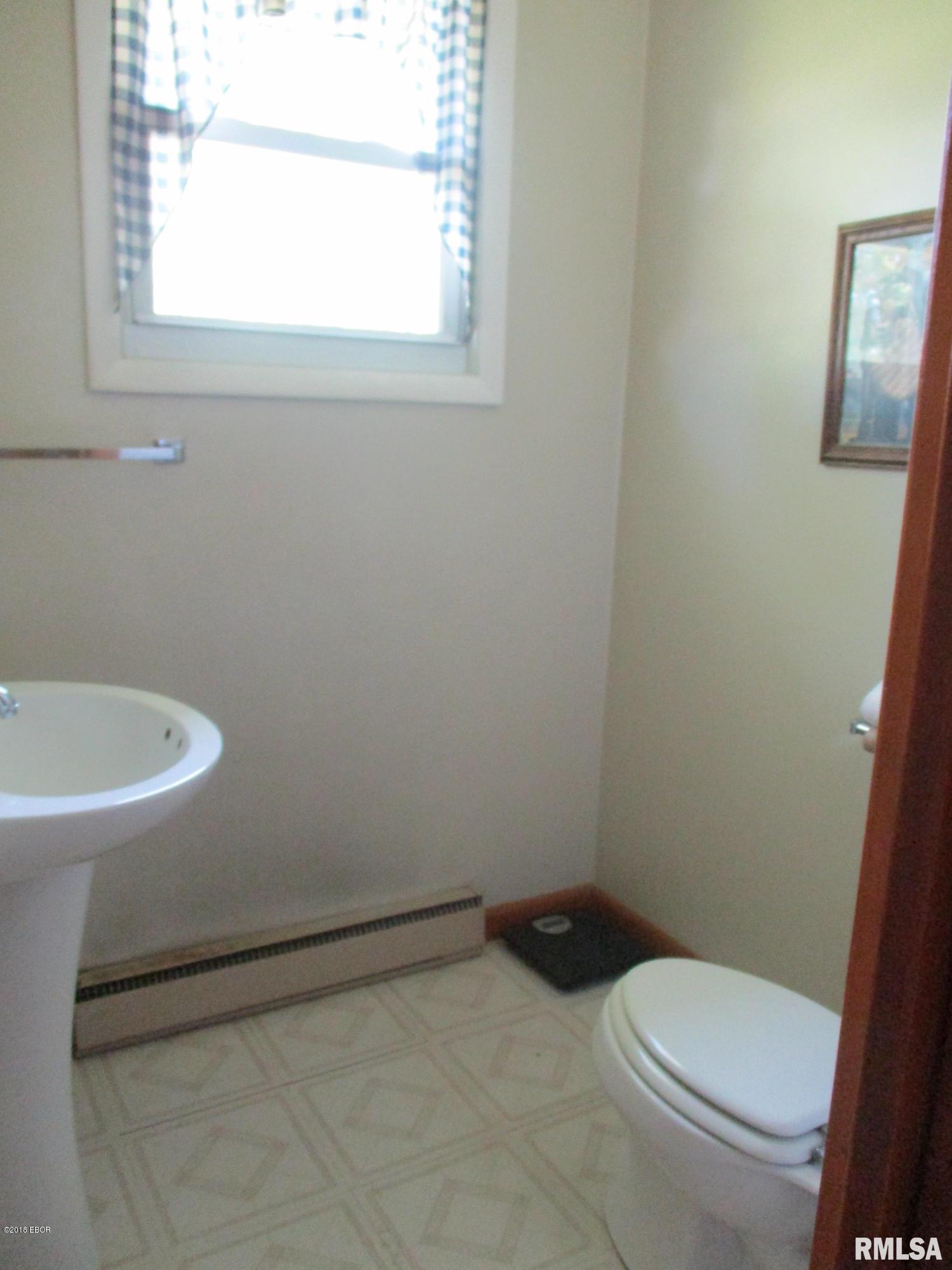 223 Bowling Alley Road Benton, IL 62812 - Photo 33 of 38