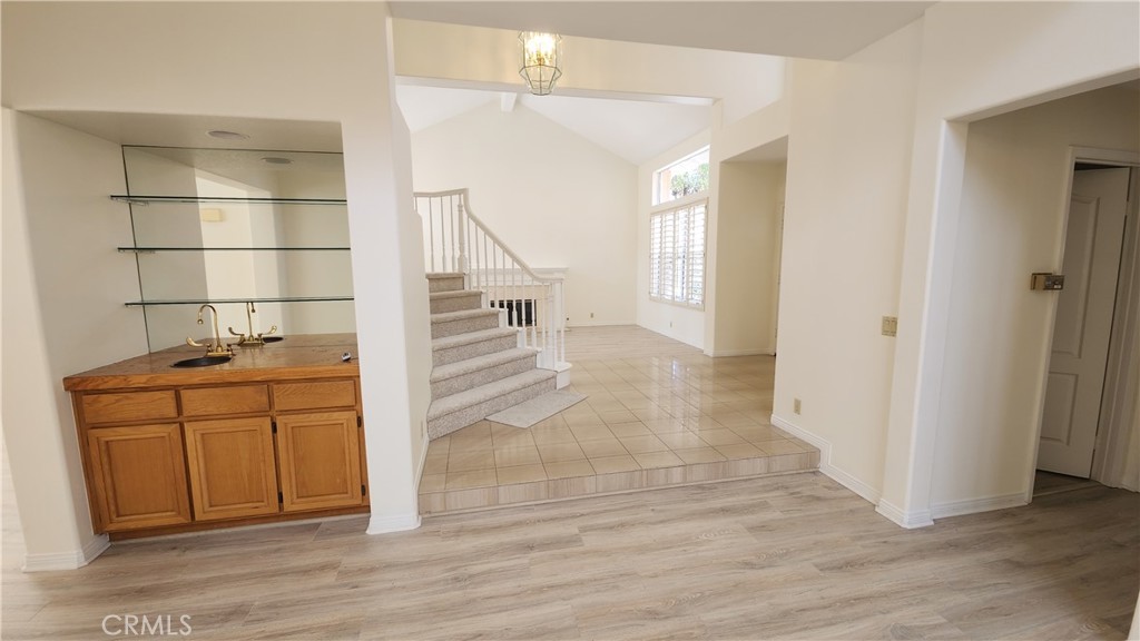 2162 Ventia Tustin, CA 92782 - Photo 24 of 40