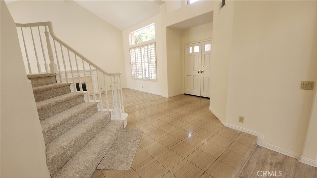 2162 Ventia Tustin, CA 92782 - Photo 26 of 40