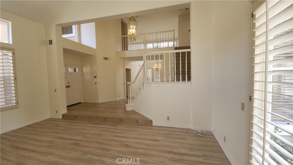 2162 Ventia Tustin, CA 92782 - Photo 30 of 40