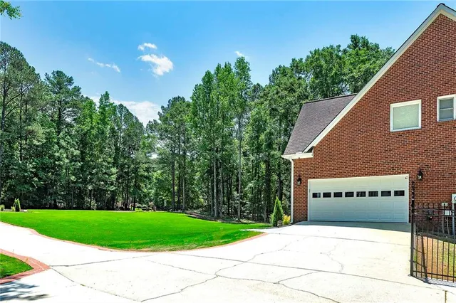 $749,900 | 20 Allie Drive, McDonough, GA 30252