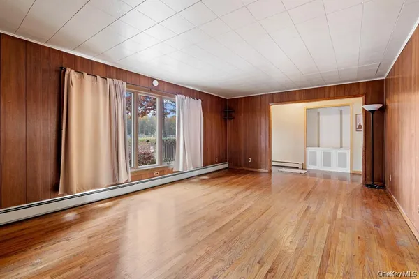 $2,650 | 7 Red Top Road, Unit 1, Wallkill, NY 12589
