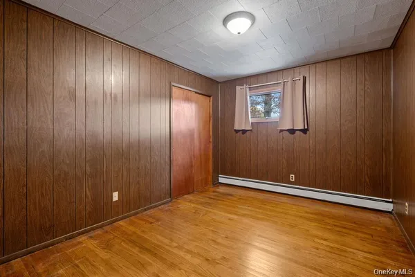 $2,650 | 7 Red Top Road, Unit 1, Wallkill, NY 12589