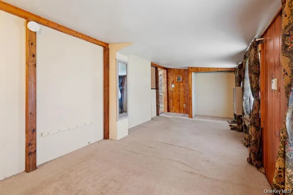 $2,650 | 7 Red Top Road, Unit 1, Wallkill, NY 12589