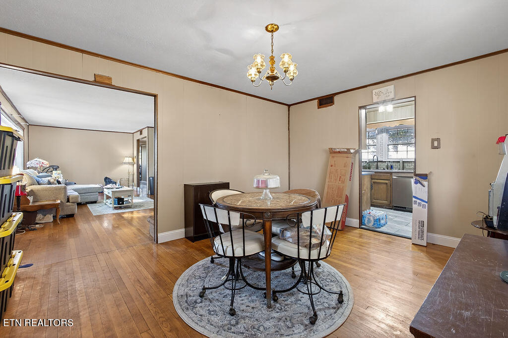 109 East Pasadena Road Oak Ridge, TN 37830 - Photo 13 of 33 Dining Room 2