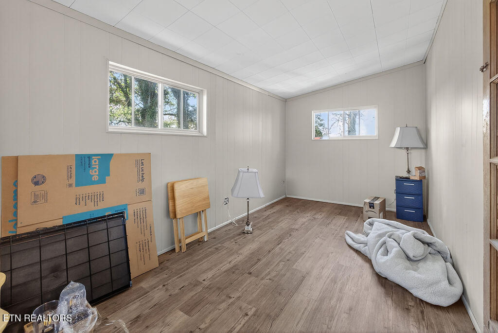 109 East Pasadena Road Oak Ridge, TN 37830 - Photo 26 of 33 Porch, Sunroom