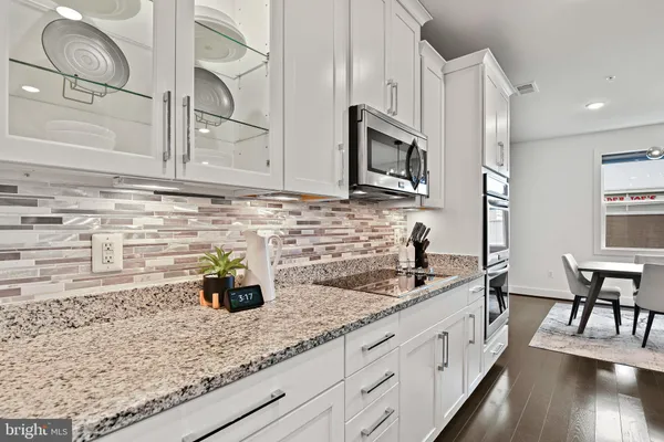 $3,495 | 44742 Tiverton Square, Ashburn, VA 20147